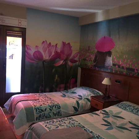 Hostal Gonzalez Guadarrama Room photo